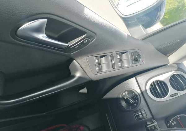 Volkswagen Tiguan cena 35900 przebieg: 225000, rok produkcji 2010 z Krotoszyn małe 67